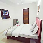 Hotel Grand Stay - Saket